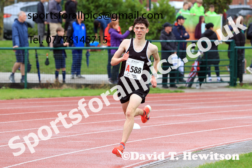 Mens Under-17s 2025 Northern Athletics Autumn Road Relays, Leigh, Lancashire. Photo: David T. Hewitson/Sports for All Pics